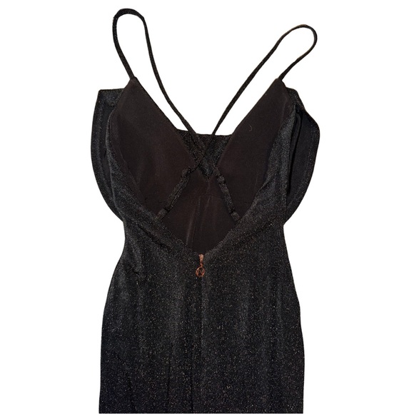 NOOKIE BLACK GOWN - Picture 5 of 6